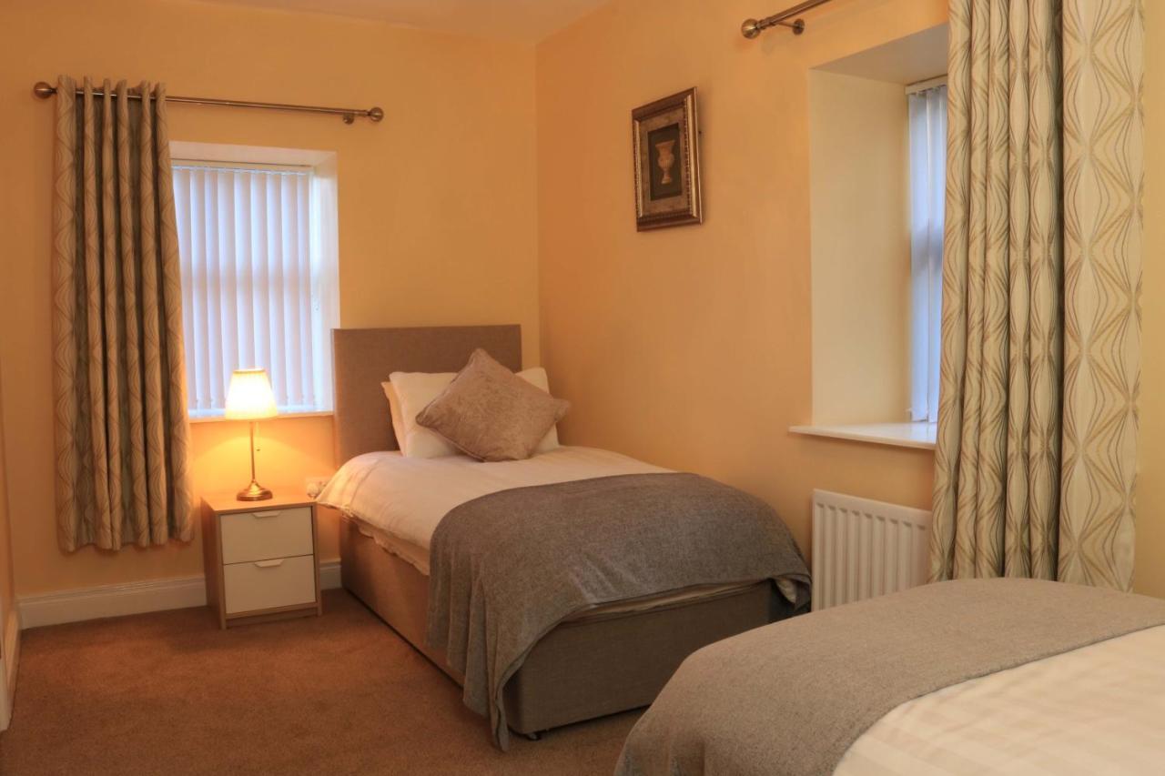 Station B&B Derry Extérieur photo