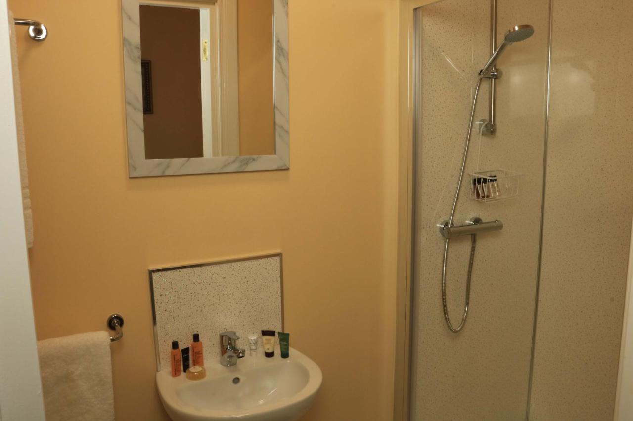 Station B&B Derry Chambre photo