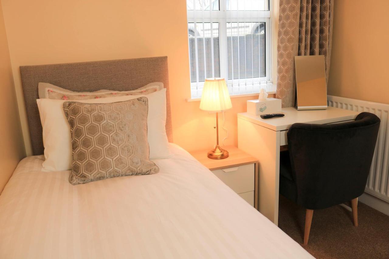 Station B&B Derry Extérieur photo